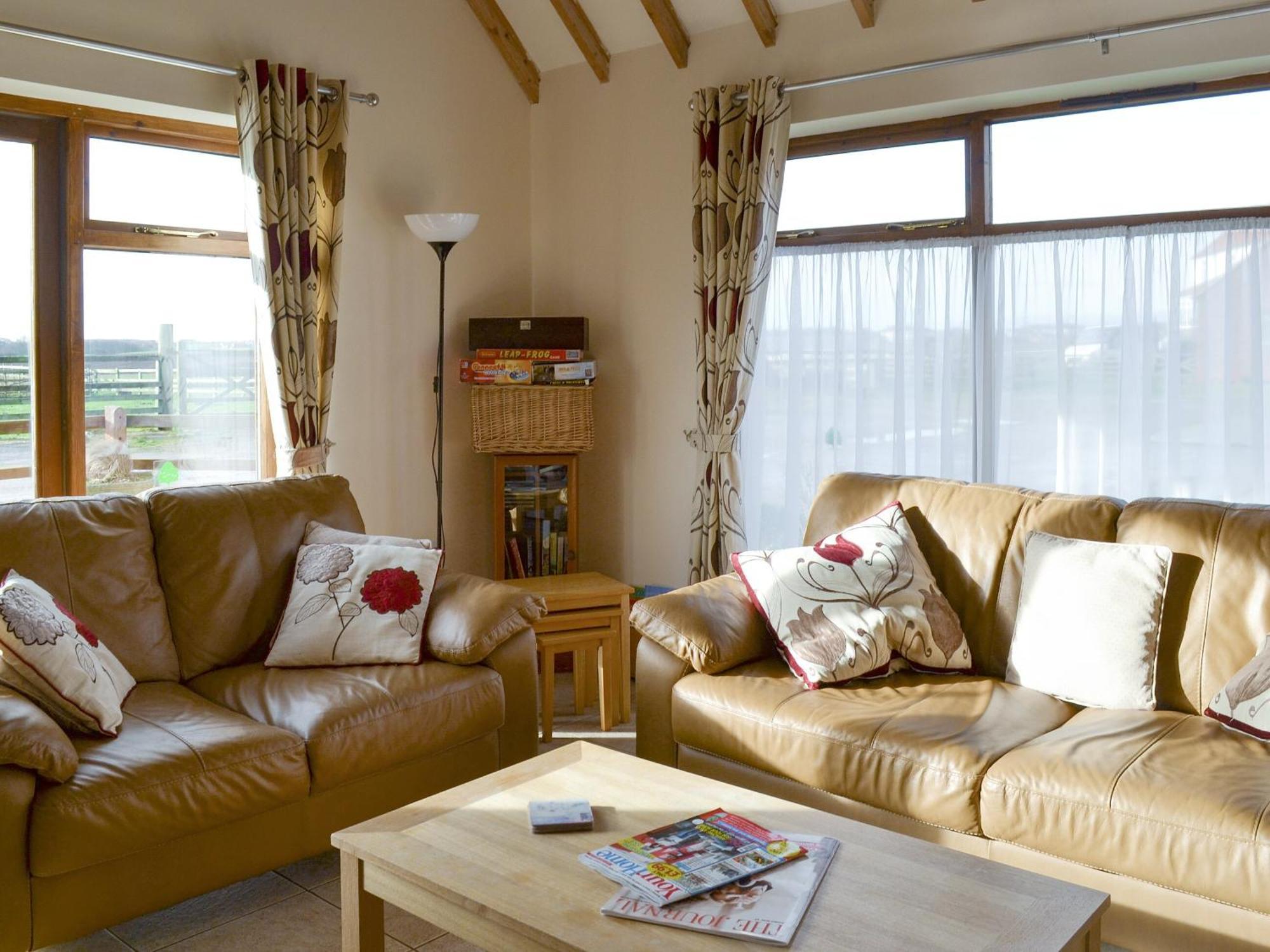 Kingfisher - 25114 Holiday home
